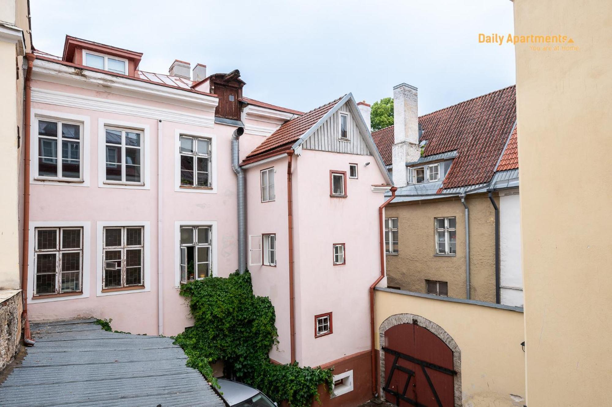 Luxury Suites - Old Town Sauna Str タリン エクステリア 写真